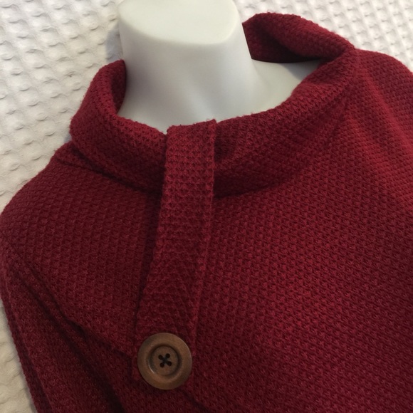 Sweaters - Loose Fitting Cardigan